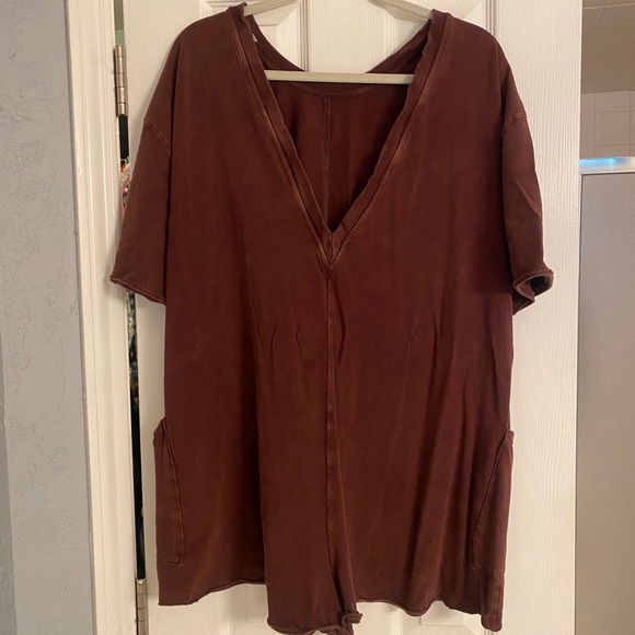 Hot Shot Tee Romper - Picture 3 of 3